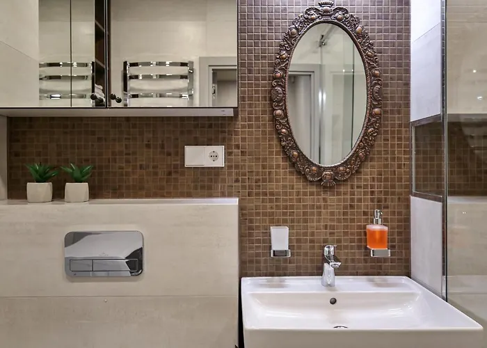 Nicely Designed New W- Free Garage Parking & Self Check-in I Cohost Appartement Vilnius