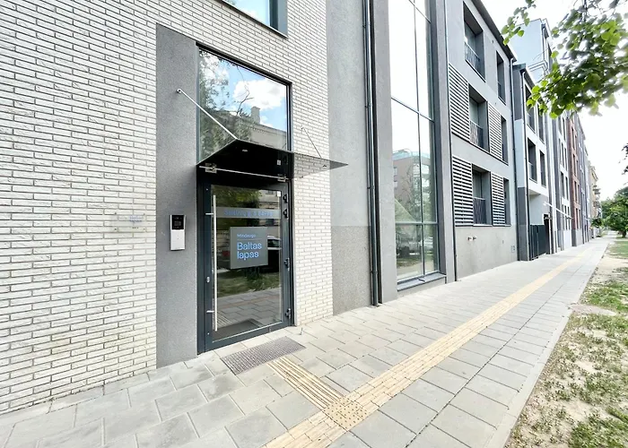 Nicely Designed New W- Free Garage Parking & Self Check-in I Cohost Appartement Vilnius